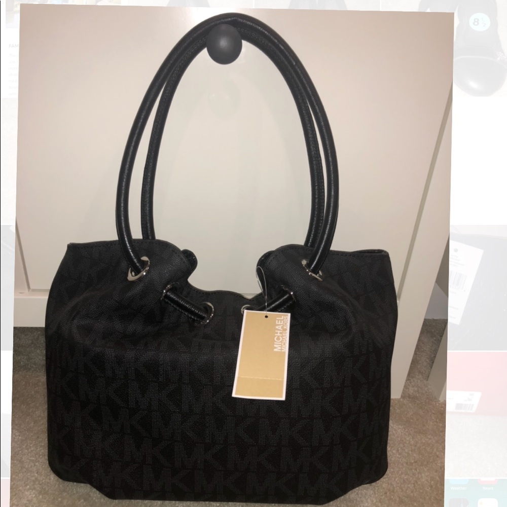 NWT- Michael Kors Black Purse